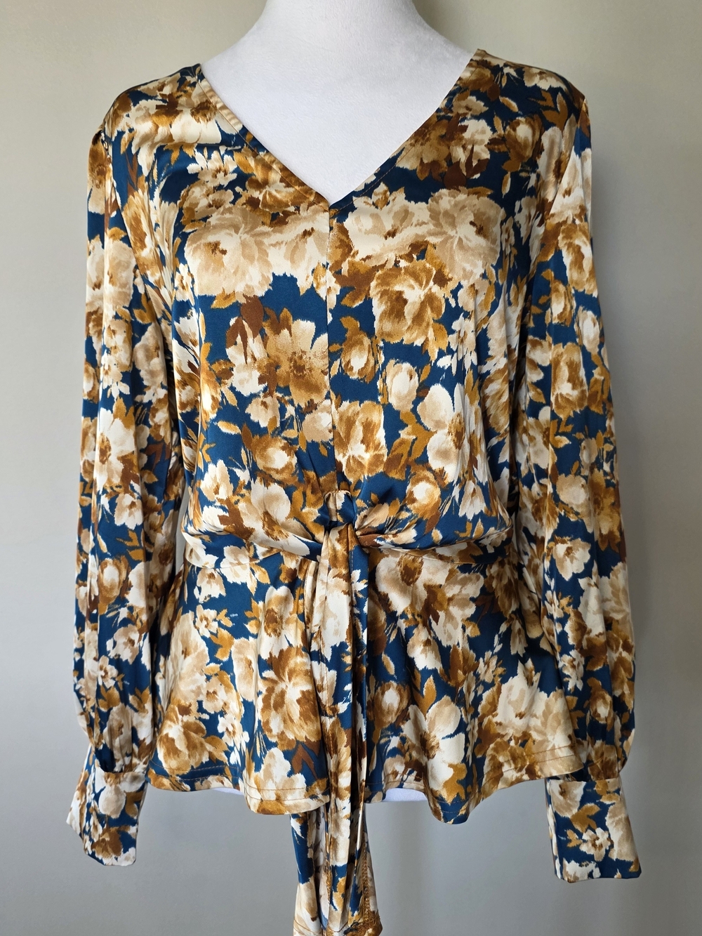 Flower & Feather Floral Tie Front Blouse Blue Brown Size M Boho Romantic